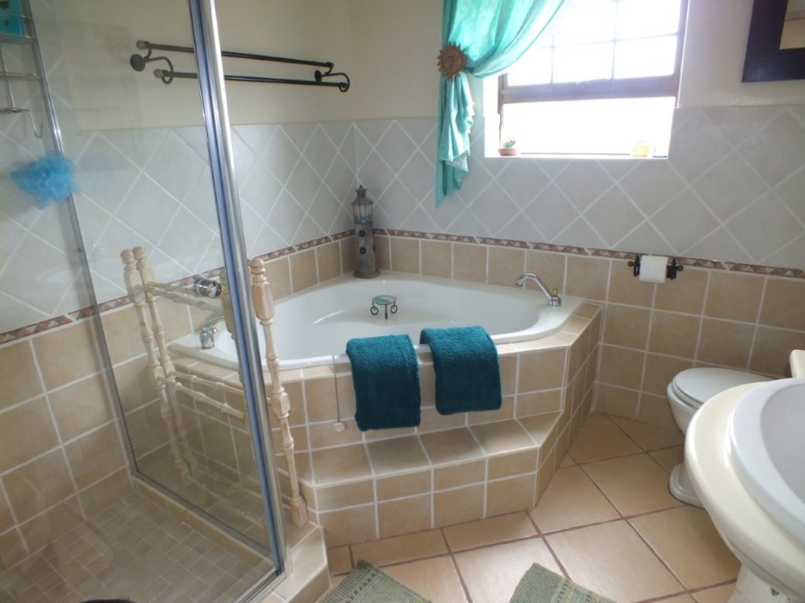 4 Bedroom Property for Sale in Dana Bay Western Cape